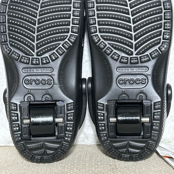 Crocs Heelys Unisex Black Iconic Classic SlipOns Sandal Shoes Wheels SZ M & W 8 - Picture 10 of 11